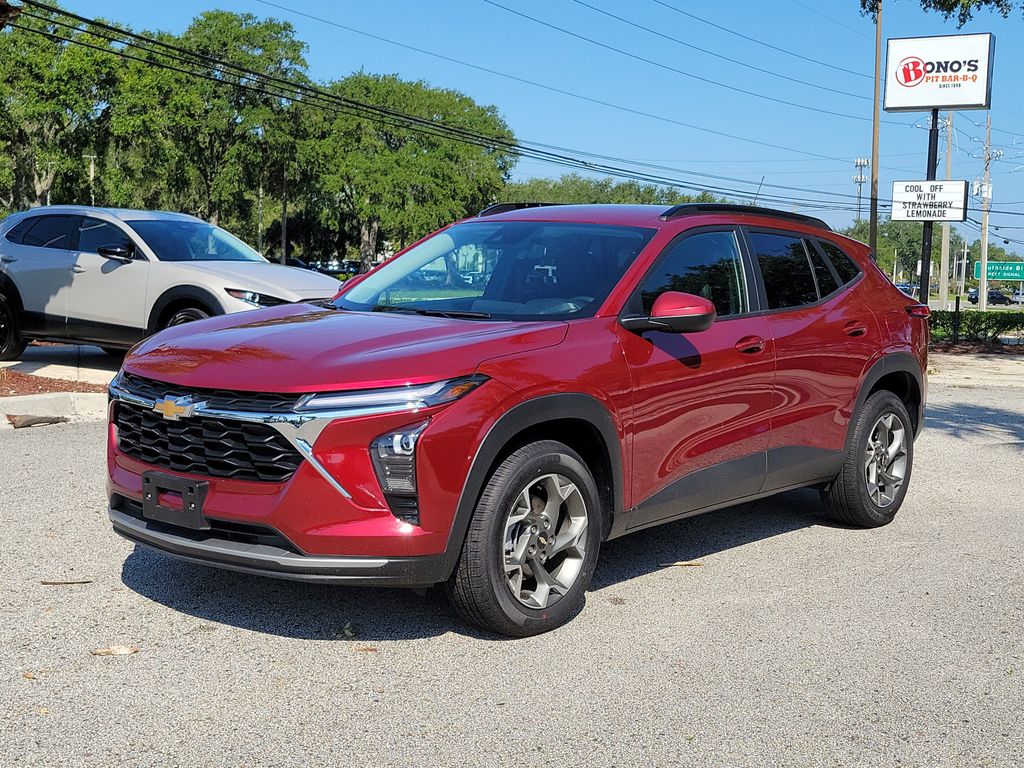 Red (Crimson) 2025 Chevrolet Trax SUV / Crossover Front-Wheel Drive 6-Speed Automatic