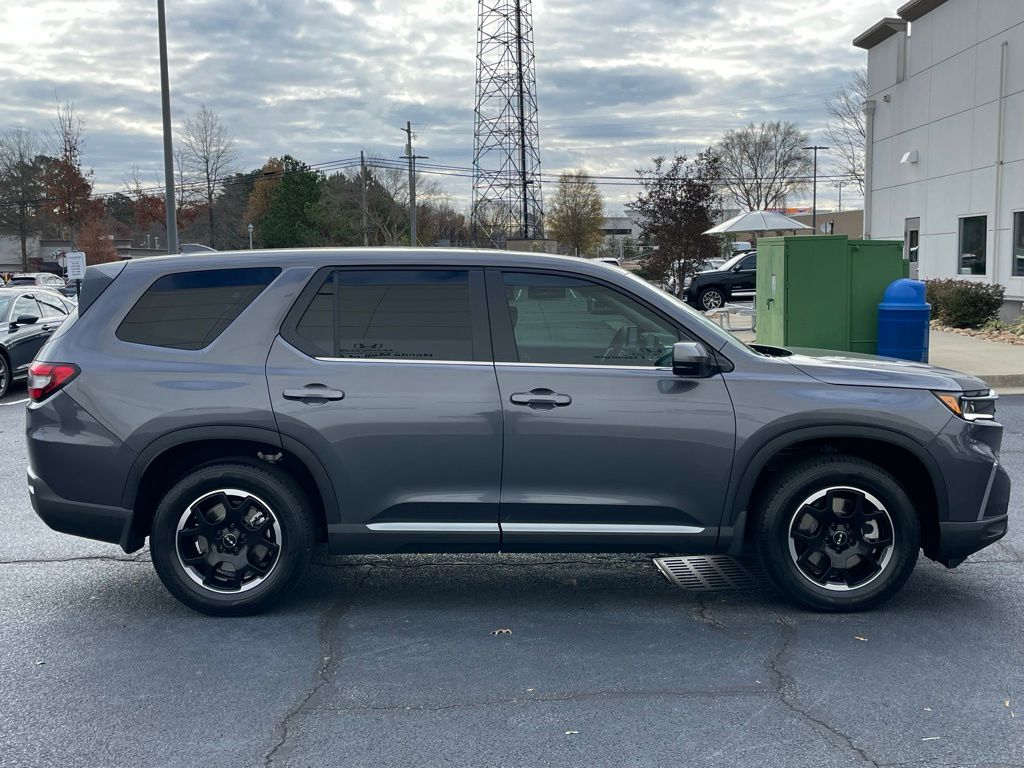 2025 Honda Pilot EX-L 6