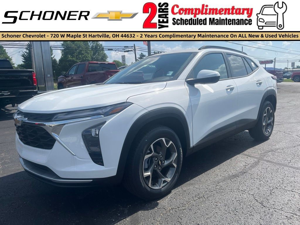 Summit White 2026 Chevrolet Trax SUV / Crossover Front-Wheel Drive 6-Speed Automatic