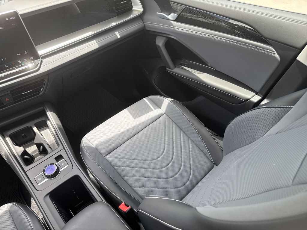 2026 Volkswagen Tiguan 2.0T SE Black at DeMontrond Auto Country