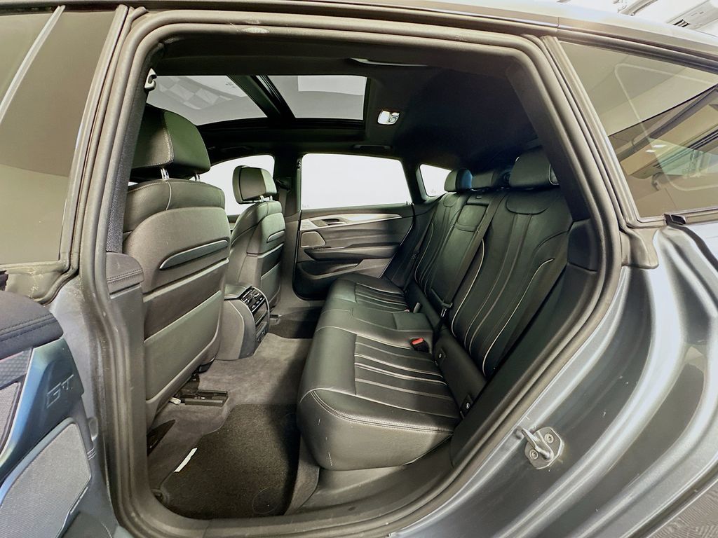 Thumbnail: 2018 BMW 6 Series - 26