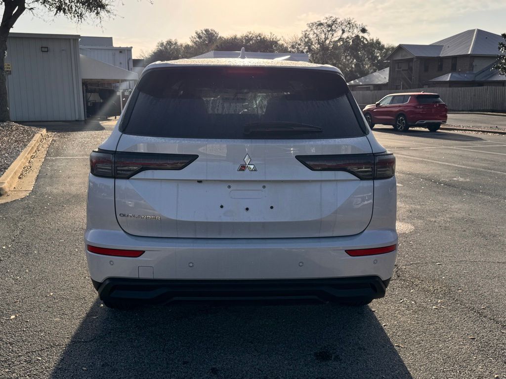 New 2026 Mitsubishi Outlander SUV