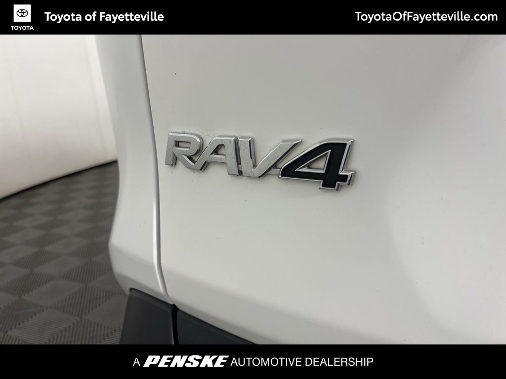 Thumbnail: 2023 Toyota RAV4 - 18
