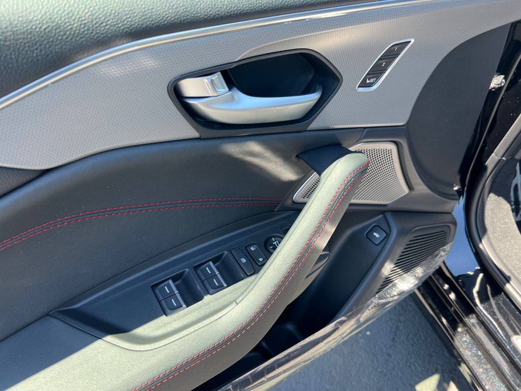 Thumbnail: 2025 Acura TLX - 12