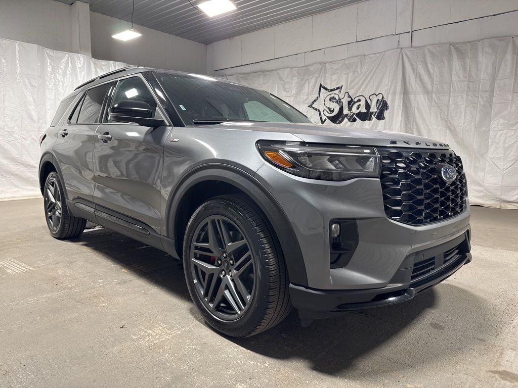 Gray Metallic 2025 Ford Explorer ST-Line AWD SUV / Crossover All-Wheel Drive Automatic