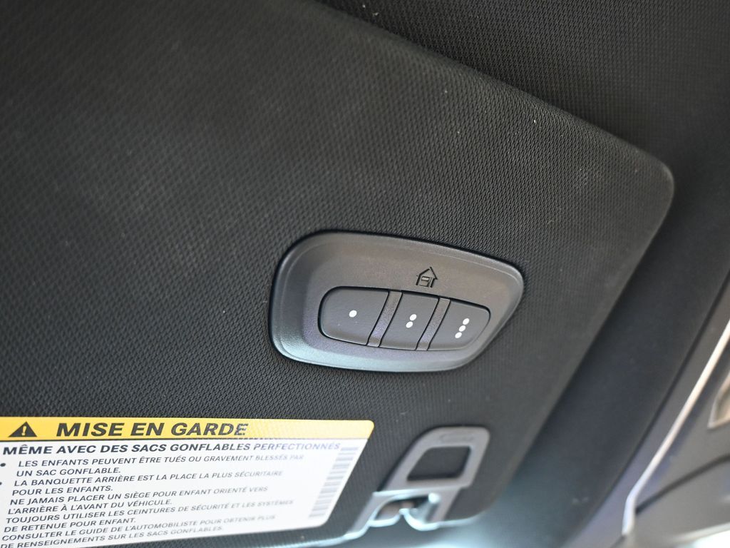 Used 2023 Bright White Clearcoat Jeep Limited image 26