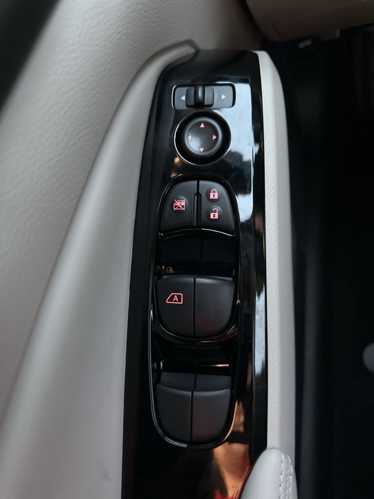 2025 Garnet Pearl Metallic Nissan Altima 2.5 SL FWD Sedan
