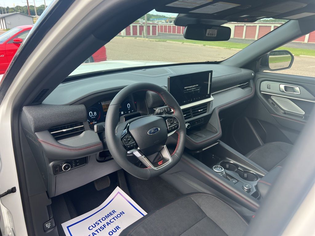 2025 Ford Explorer
