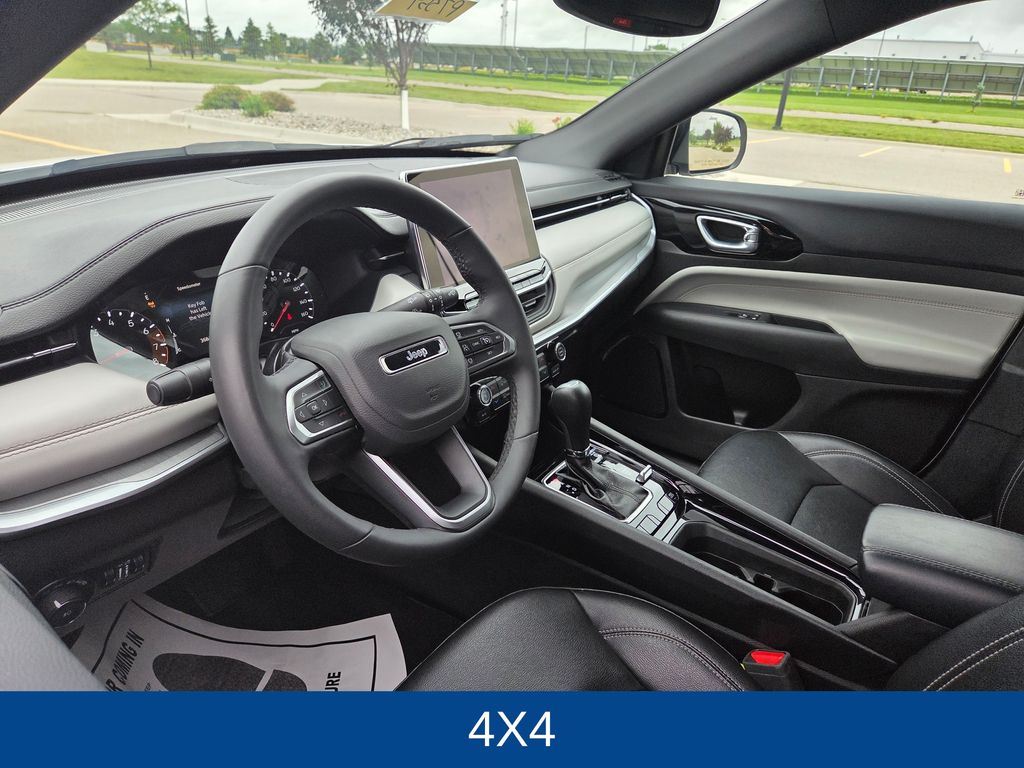 2025 Jeep Compass Limited 4x4