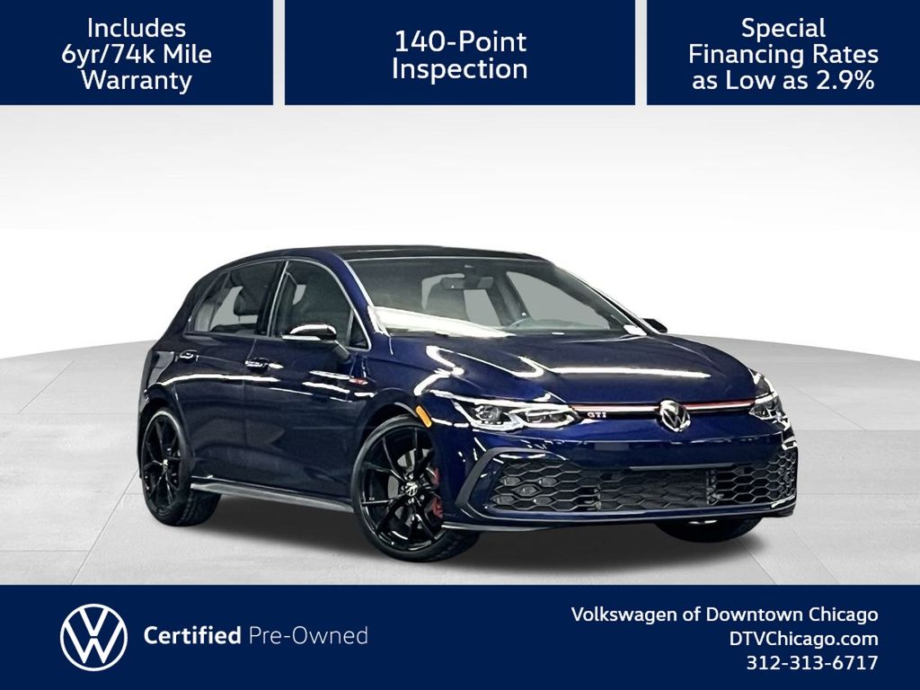 2024 Volkswagen Golf GTI SE's photo