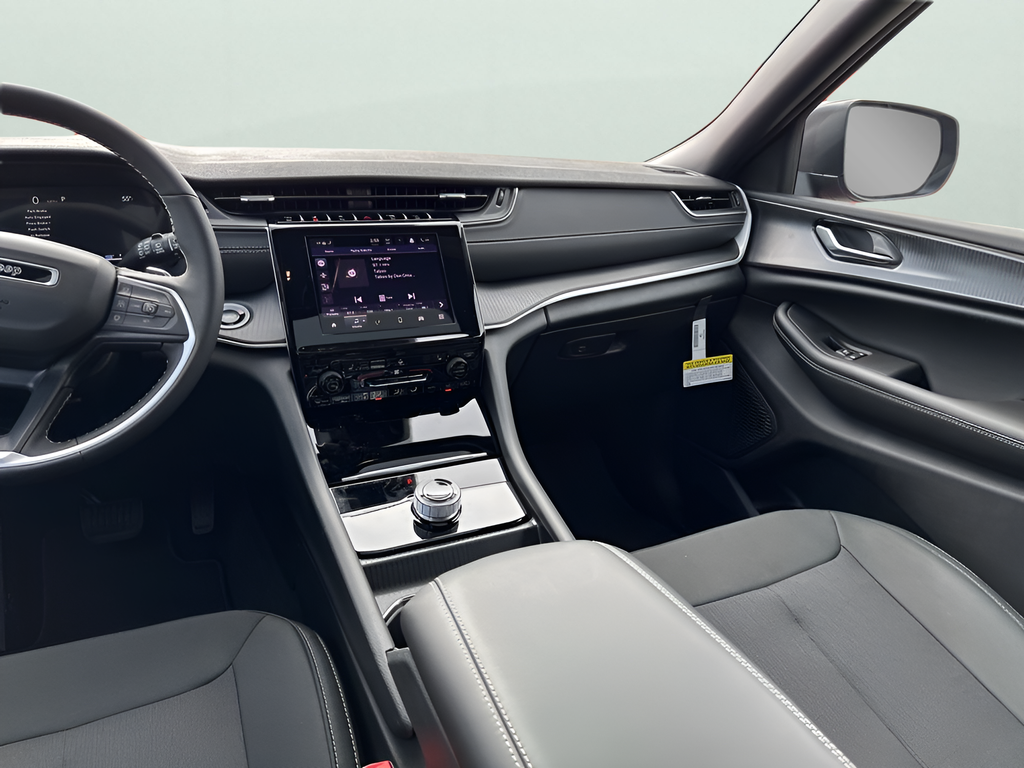 New Car 2025 Jeep Grand Cherokee L  For Sale Under $40,000 In Austin, Texas