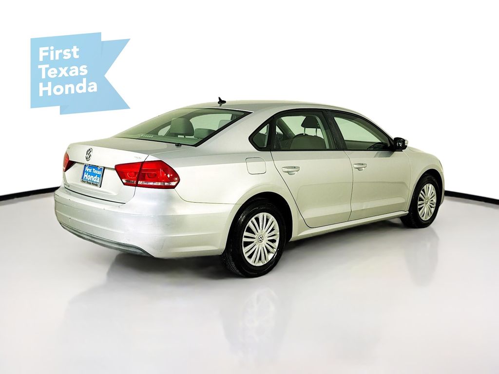 Used Car 2015 Volkswagen Passat  1.8t S For Sale Under $10,000 In Austin, Texas