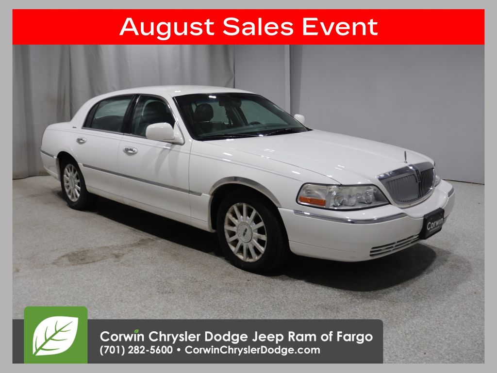2006 Lincoln Town Car Signature