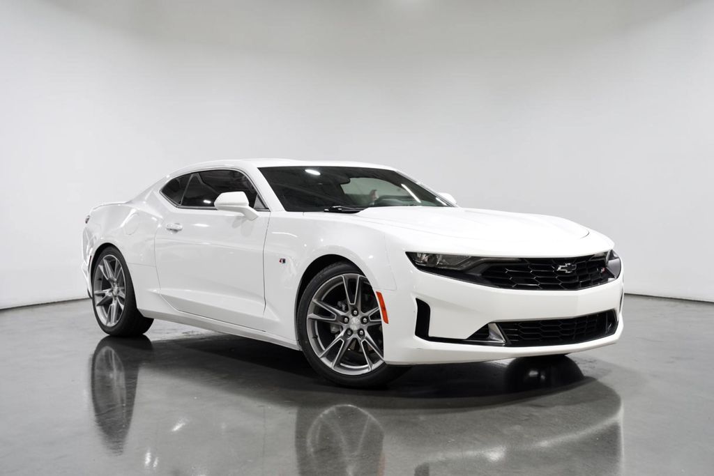 Summit White 2021 Chevrolet Camaro Coupe Rear-Wheel Drive 8-Speed Automatic