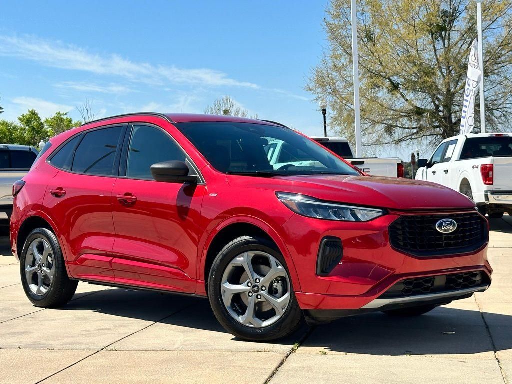 2024 Ford Escape ST-Line FWD