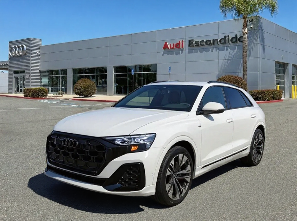 Thumbnail: 2026 Audi Q8 - 1