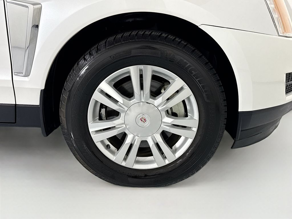 Thumbnail: 2016 Cadillac SRX - 32