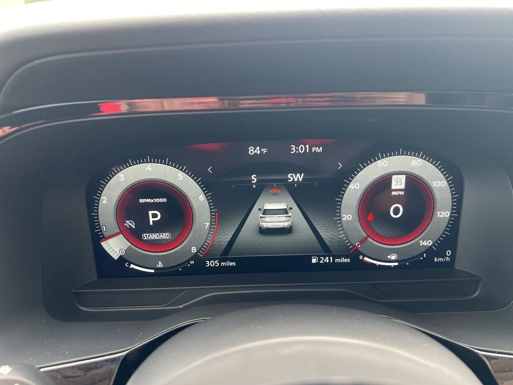 2025 Everest White Pearl Tricoat/Super Black Nissan Pathfinder Platinum FWD SUV