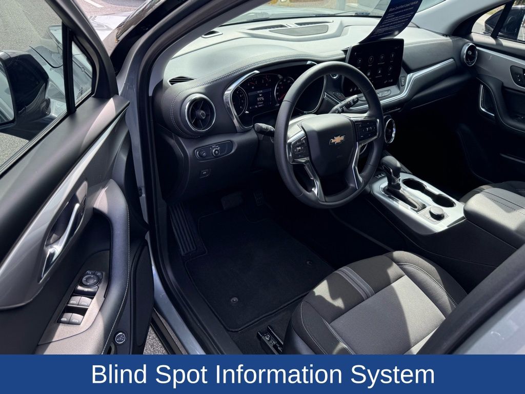 2024 Chevrolet Blazer FWD 2LT