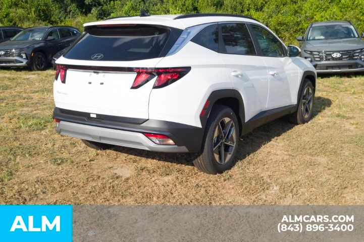 Used 2026 White Hyundai SEL image 5