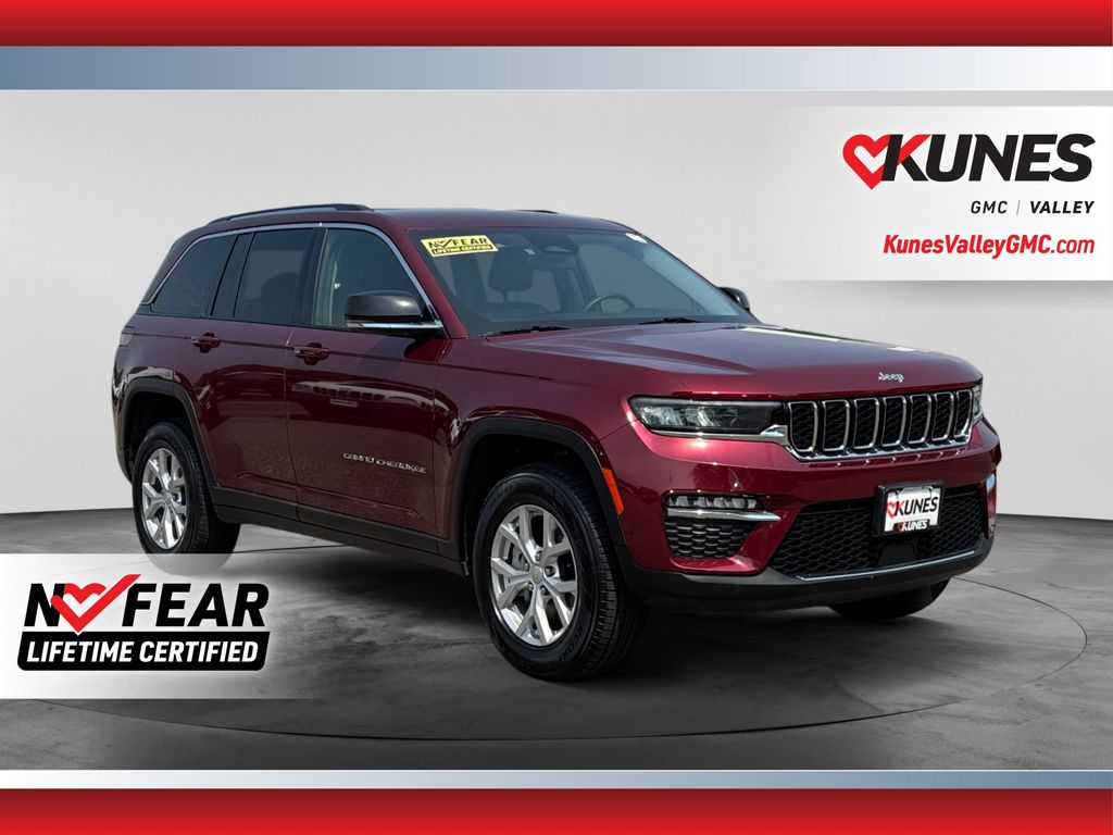 Velvet Red Pearlcoat 2023 Jeep Grand Cherokee SUV / Crossover Four-Wheel Drive 8-Speed Automatic