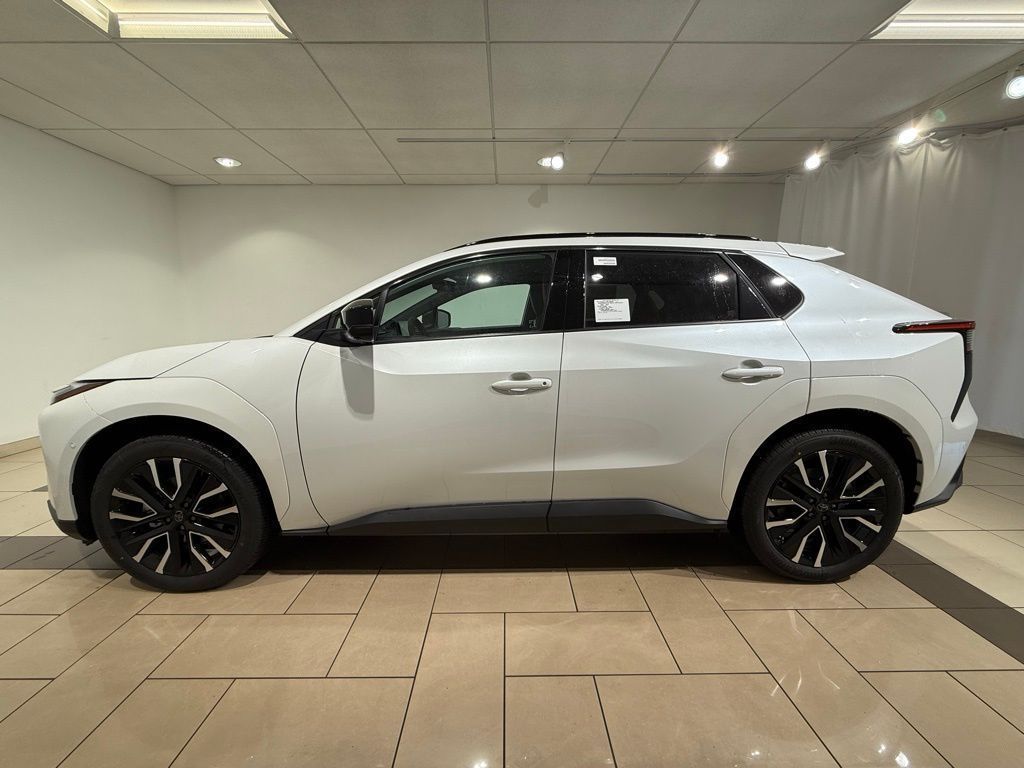 Thumbnail: 2026 Toyota bZ - 2