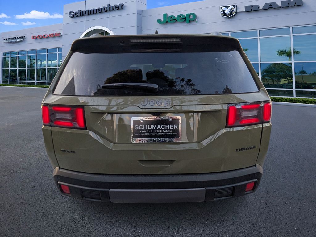 new 2026 Jeep Cherokee car, priced at $39,305