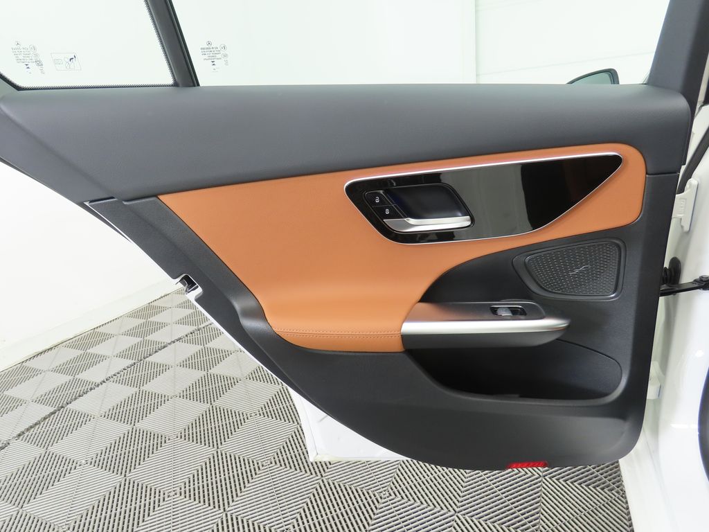 Thumbnail: 2025 Mercedes-Benz C-Class - 27