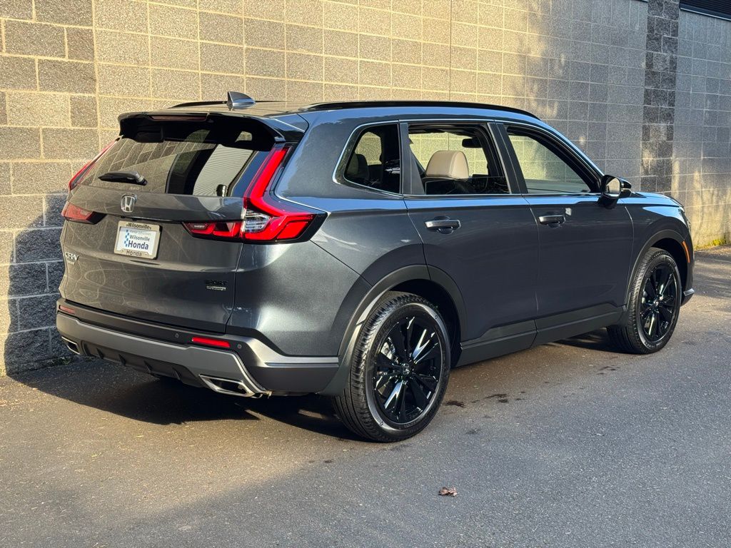 View vehicle photo 6