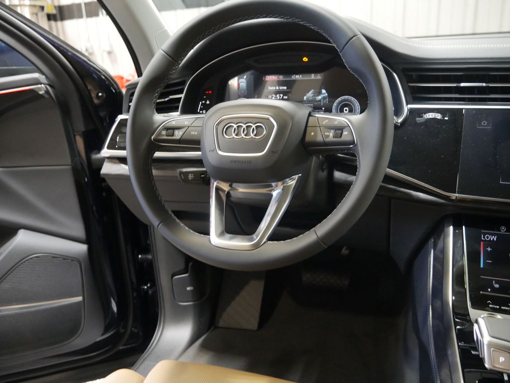 Thumbnail: 2026 Audi Q7 - 23