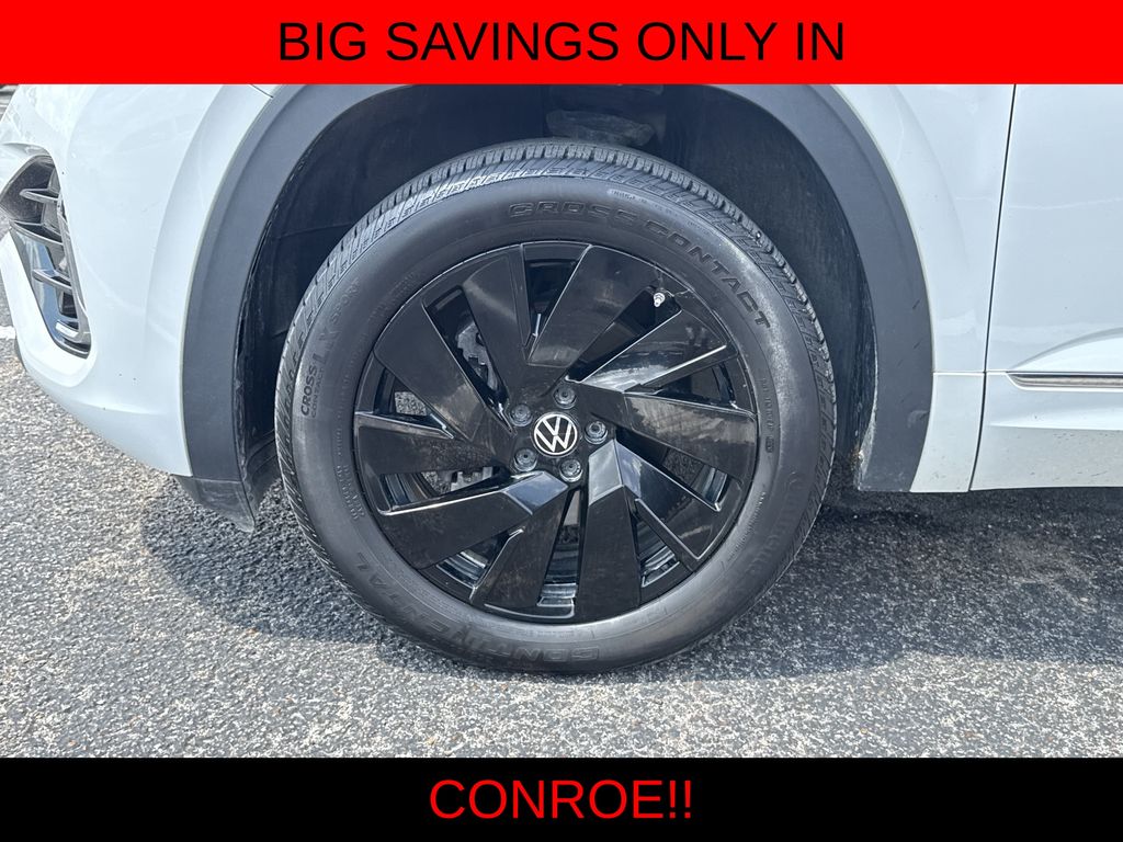 2024 Volkswagen Atlas Cross Sport 2.0T SEL R-Line  at DeMontrond Gulf Freeway