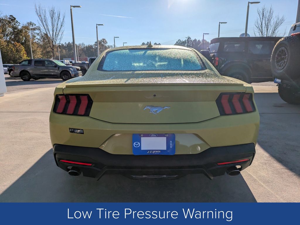 2025 Ford Mustang EcoBoost Premium Fastback
