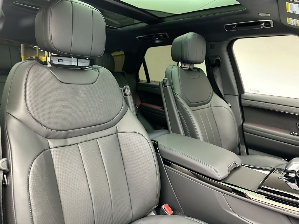 2025 Land Rover Range Rover Sport Dynamic 4