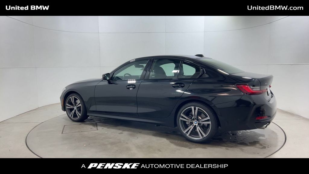 Thumbnail: 2023 BMW 3 Series - 6