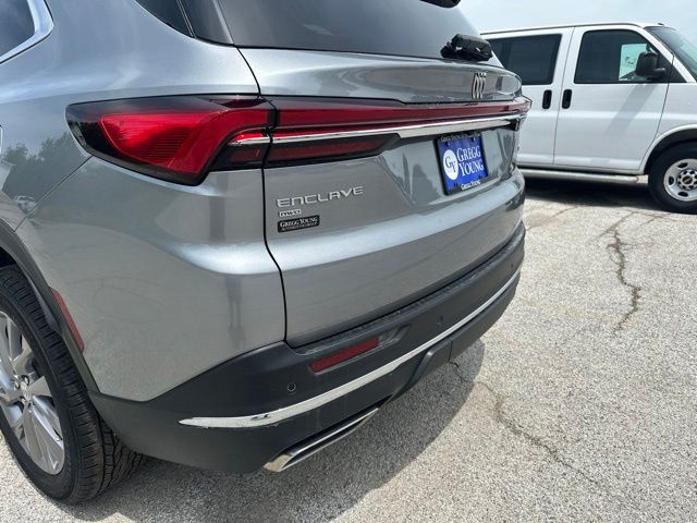 Used 2025 Buick Enclave SUV