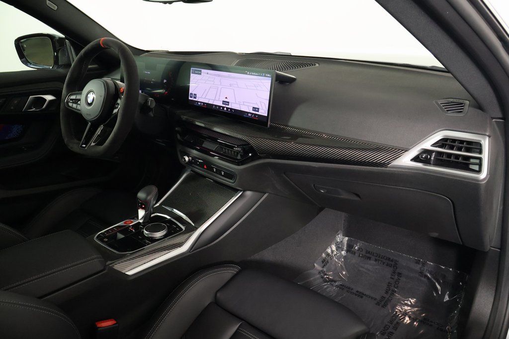 Thumbnail: 2025 BMW M2 - 9