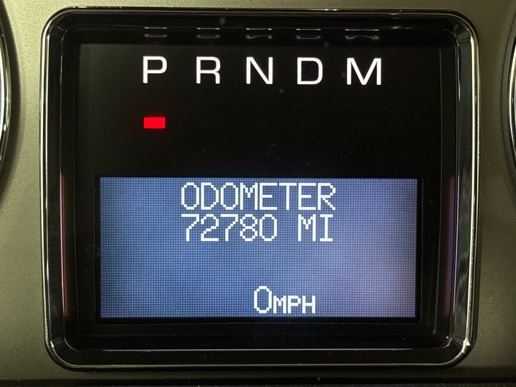 Used 2007 Black Cadillac Base image 23