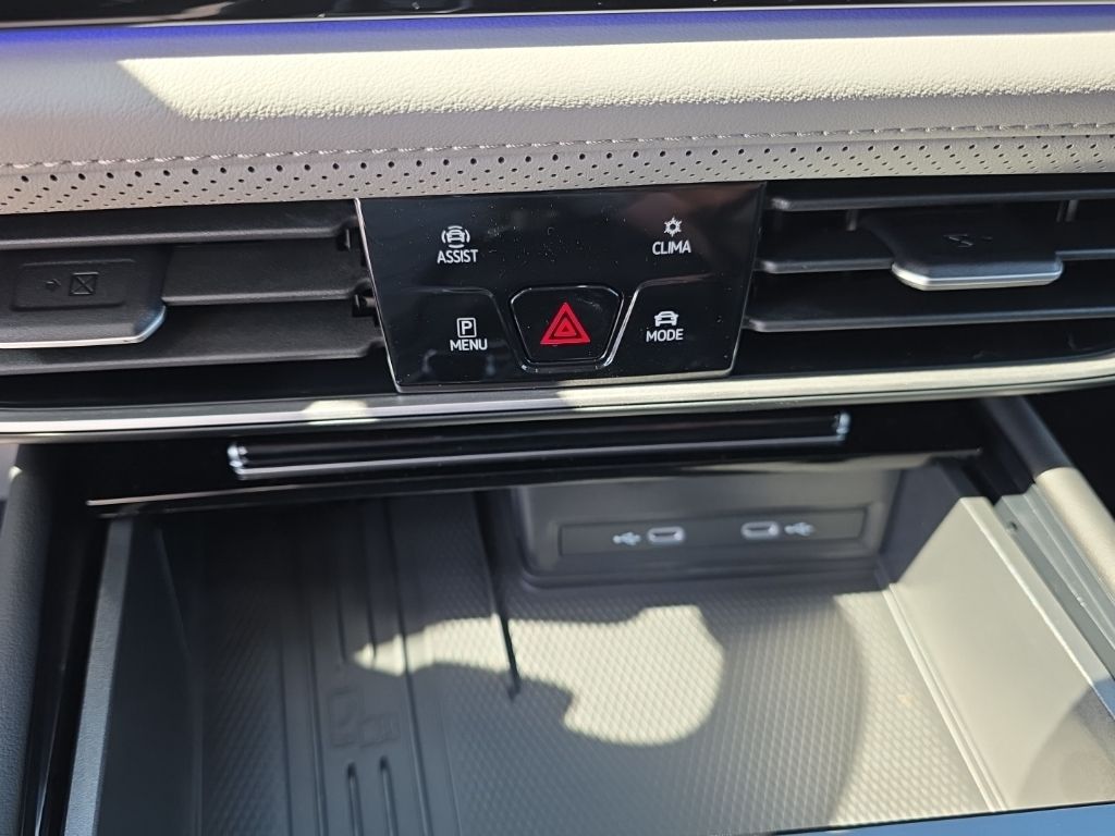 2026 Volkswagen Atlas 2.0T Peak Edition Gray at Sutliff Volkswagen