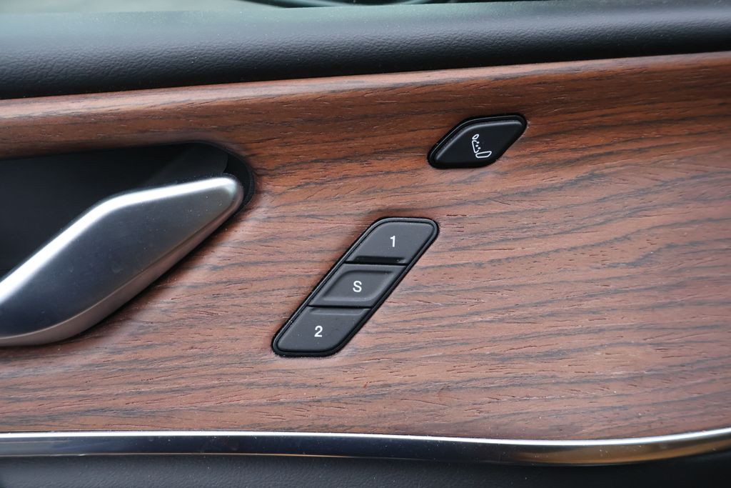 2021 Jeep Grand Cherokee L Summit 17
