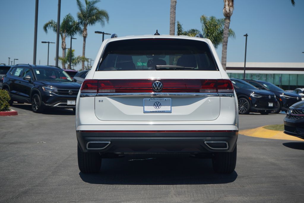 2024 Volkswagen Atlas 2.0T SE 4