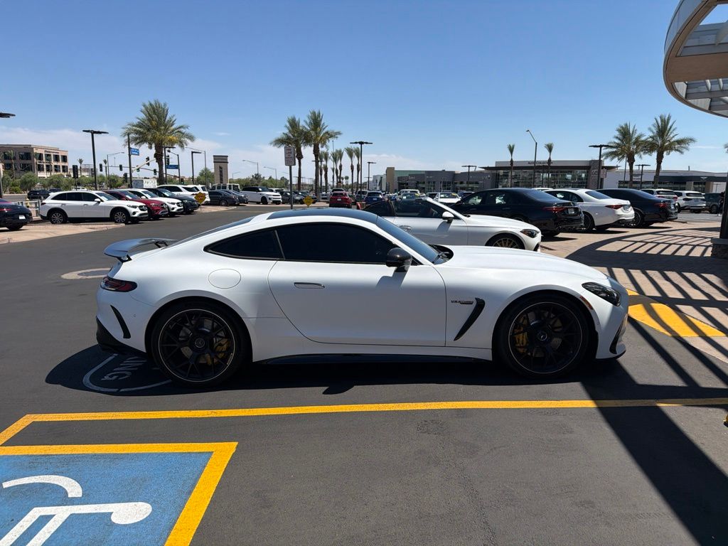Thumbnail: 2026 Mercedes-Benz AMG GT - 4