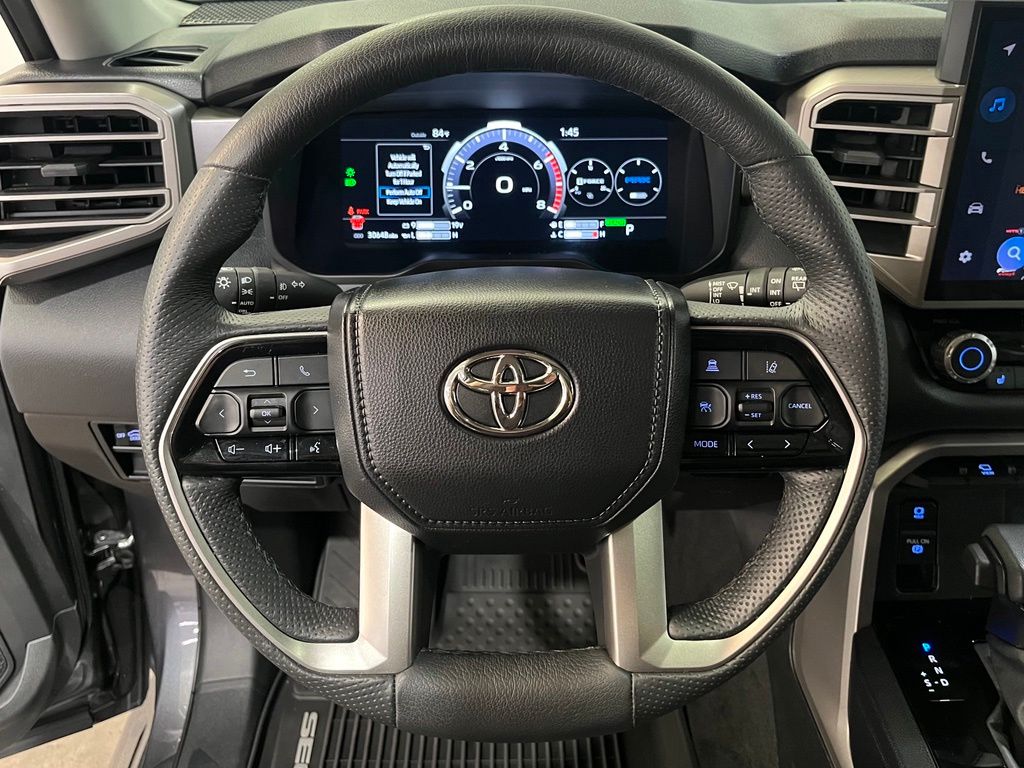 2024 Toyota Sequoia SR5