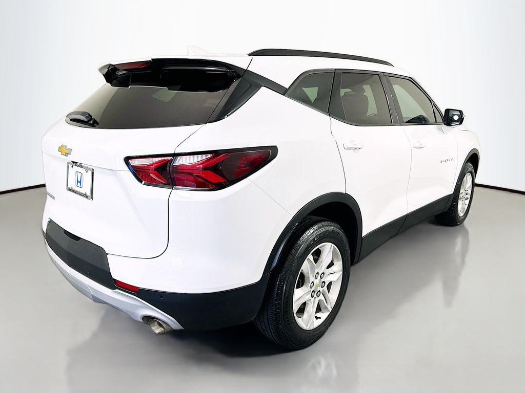 Thumbnail: 2022 Chevrolet Blazer - 5