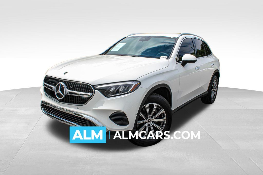 2024 Mercedes-Benz GLC GLC 300 4MATIC's photo