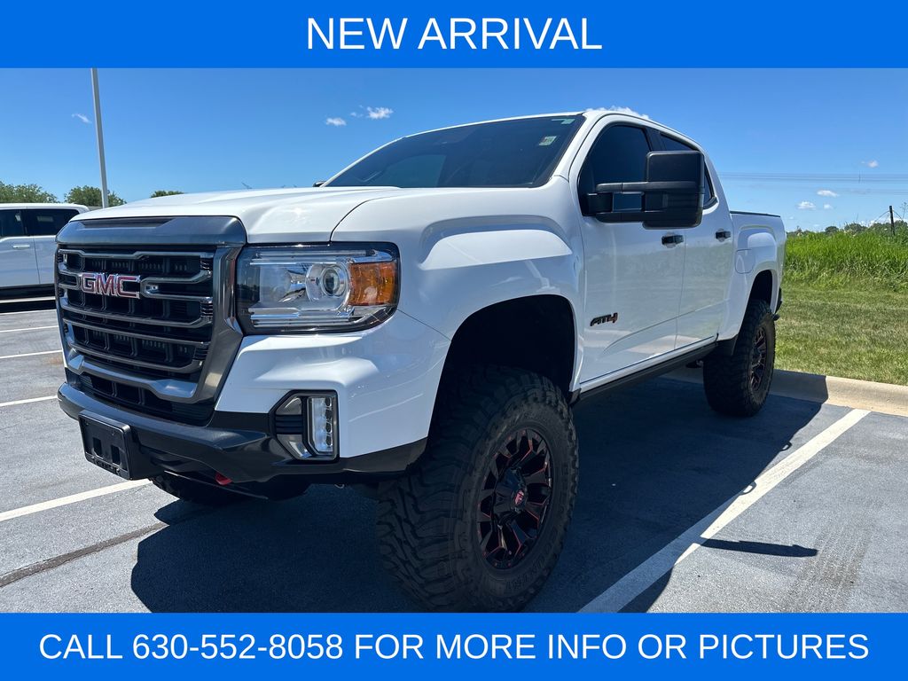 Summit White 2021 GMC Canyon AT4 Crew Cab 4WD with Leather Pickup Truck Four-Wheel Drive 8-Speed Automatic
