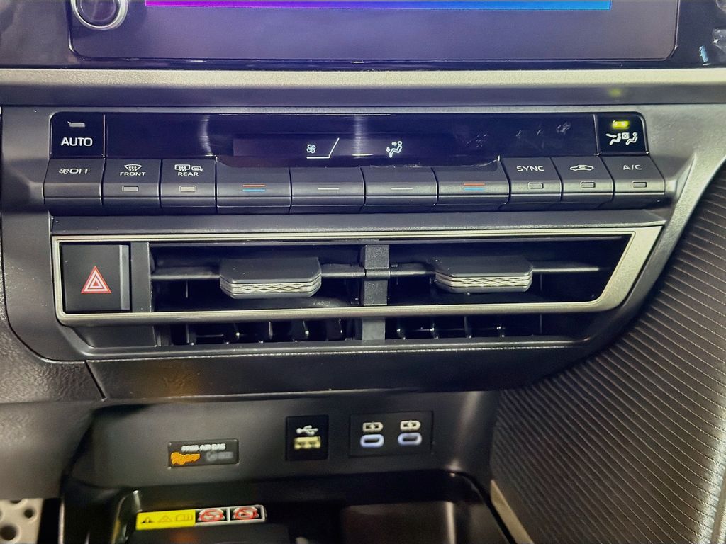Used 2025 Toyota Camry Sedan