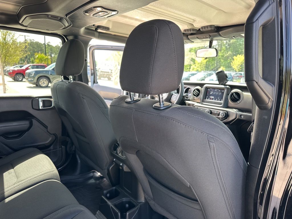 2023 Black Clearcoat Jeep Gladiator Sport 4X4 Truck