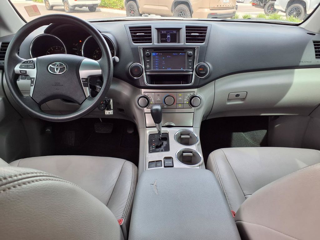 Used 2013 Toyota Highlander SUV