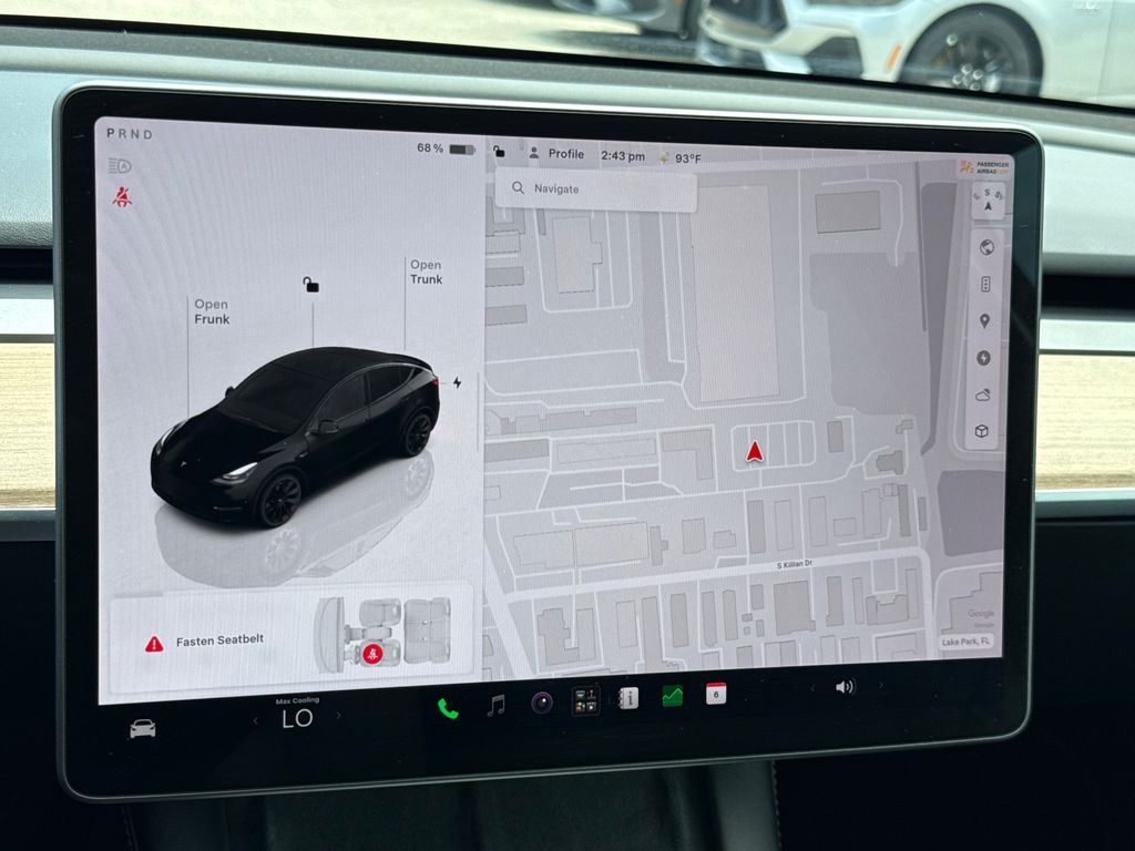 Used 2023  Tesla Standard Range image 20