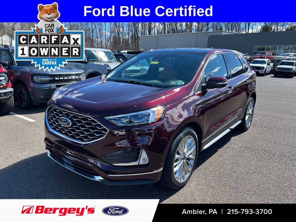 Red (Burgundy Velvet Metallic Tinted Clearcoat) 2023 Ford Edge Titanium AWD SUV / Crossover All-Wheel Drive 8-Speed Automatic